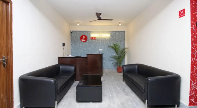 OYO 9025 Viditva 1