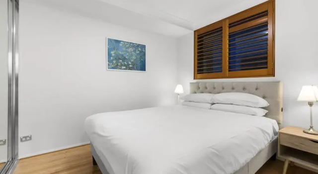 Bright 1-bed Apartment in Central Redfern, Забронировать Апартаменты/квартира Сидней Sydney Region, рядом с Кенсингтон-стрит