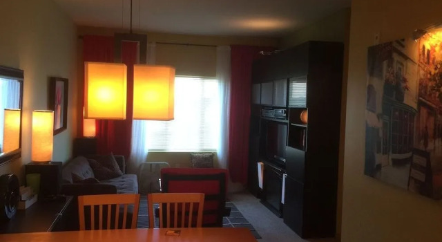 Escape at Eastside Condo and Townhomes, Забронировать Апартаменты/квартира Иссакуа штат Вашингтон