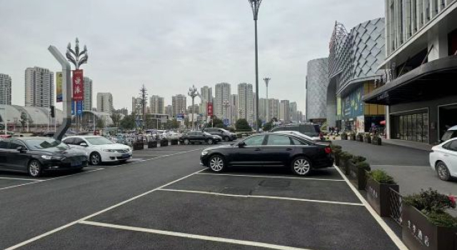 JI Hotel (Deyang Wanda Plaza)