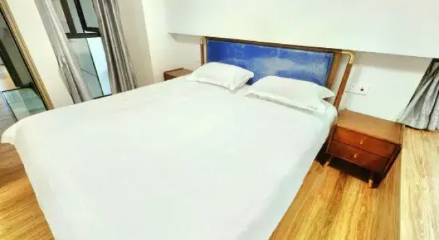 Люкс Дуплекс с 3 комнатами с балконом Hechangju Residence