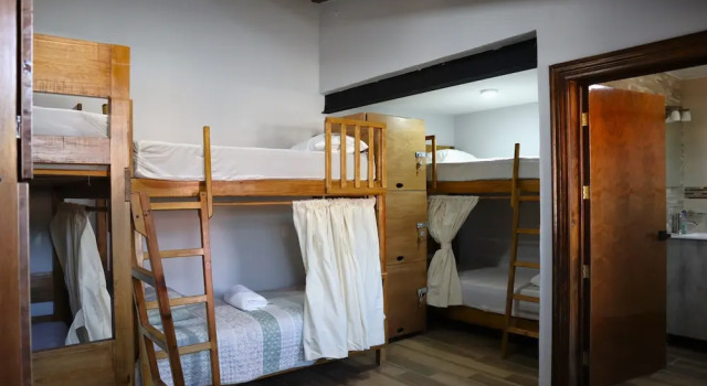 WorkVista Cowork y Hostal, Rezervovat Hostel Hotely v Mazamitla s parkováním, Parkování