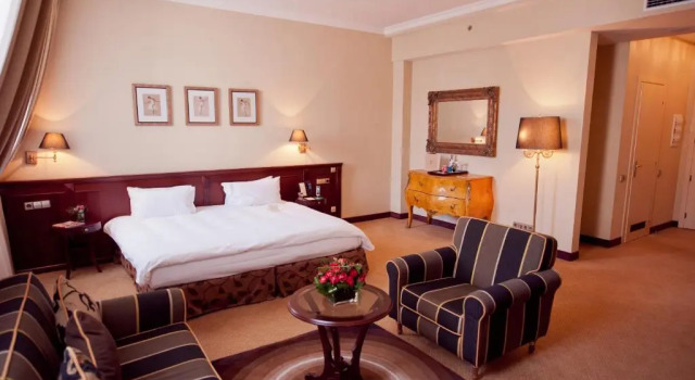 Номер Superior Опера Отель - The Leading Hotels of the World
