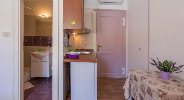 Apartment Riva 5, Prenota Appartamento Komiza Vis