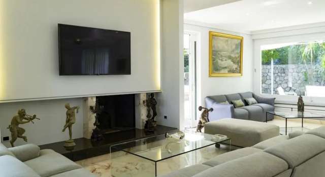 Villa Romeo in Vico Equense, Забронировать Вилла Отели Вико-Экуенсе с парковкой, рядом с Vico Equense Circumvesuviana Train Station, Парковка