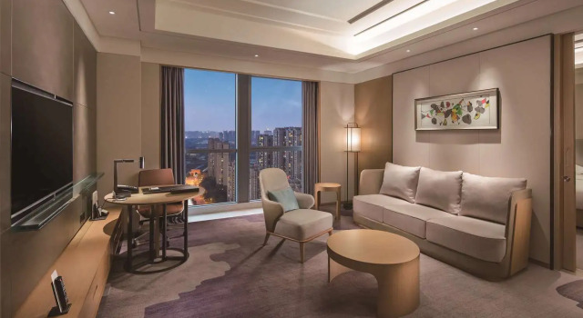 Люкс Deluxe c 1 комнатой Hilton Chengdu Longquanyi