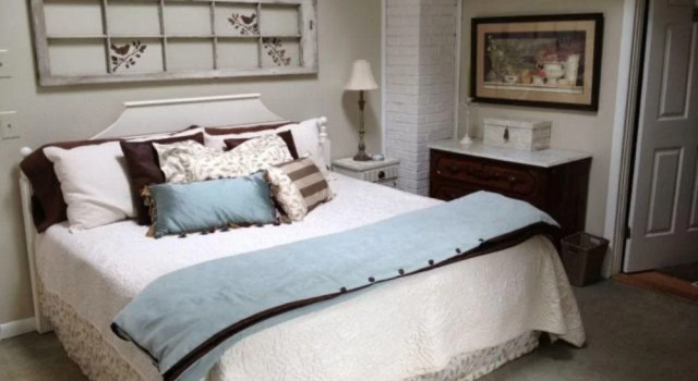 Meadow Gardens Bed and Breakfast, Book Hotel Hoteller i Parole med parkering, Parkering