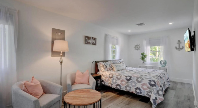 Three Rental Units In This Bonita Springs Compound