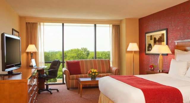 Номер Standard Grand Laurel Hotel