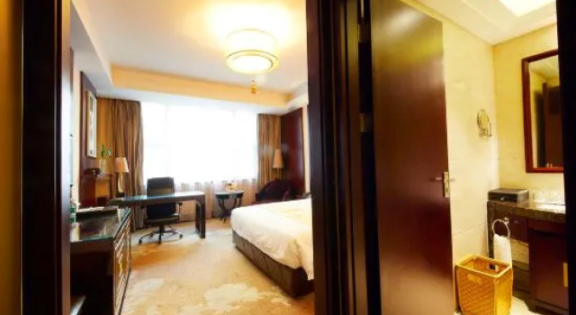 Номер Deluxe Yuntianlou Holiday Royal Hotel