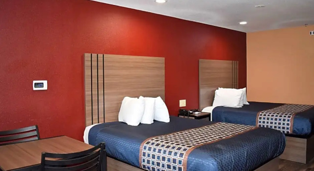Четырёхместный номер Standard Baymont by Wyndham Manteca