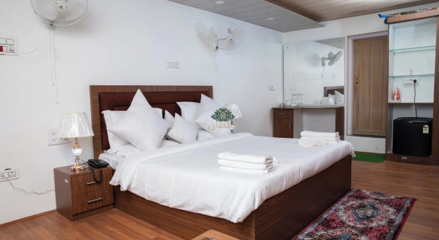 Номер Standard Hotel Sultan Residency