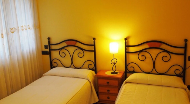 Hotel Pontes De Gatin, Buchen Sie Hotel Hotels in Galicien mit Parkplatz, Parkplätze