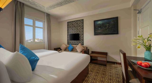 Номер Deluxe Royal Riverside Hoi An Hotel-Newly Renovated & Reopened