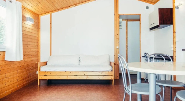 Correze Family Cottage With Pool, Rezerwuj Dom wakacyjny Beynat Correze