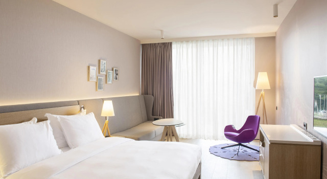 Номер Premium с балконом Radisson Blu Resort & Spa