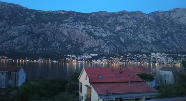 Студия Дуплекс Apartments with sea view in Prcanj