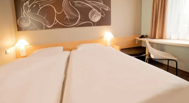 Двухместный номер Standard ibis Jena City