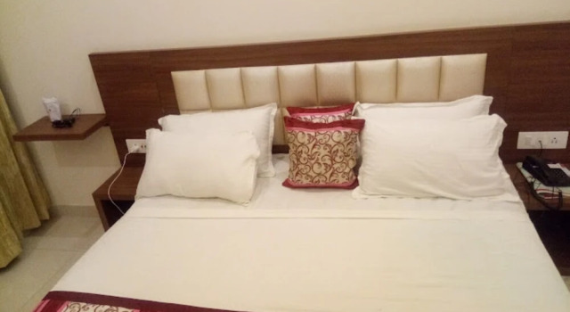 Двухместный номер Deluxe с видом на город Goroomgo Pegaam palace Amritsar