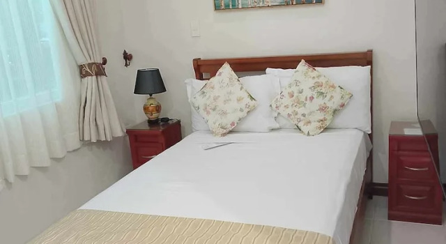 Номер Economy Ocean Breeze Resort