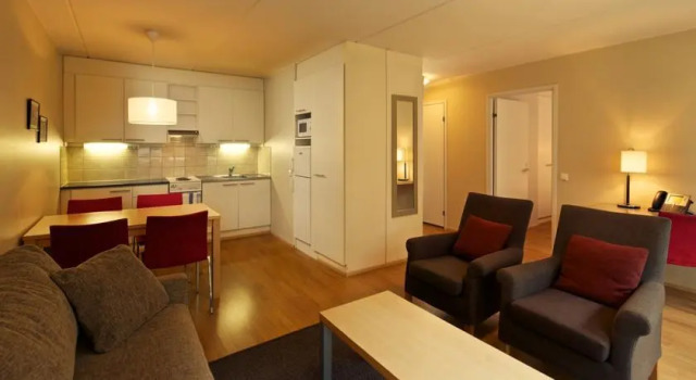 Hellsten Espoo Hotel (Formerly Stay At Espoo), Boek Hotel Hotels in Zuid Finland met parkeren, Parkeren