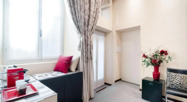 Номер Standard Historical Suites by "The House Of Travelers"