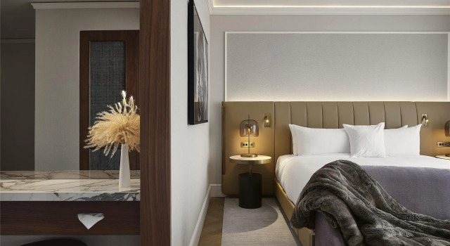 Двухместный номер Superior Vogue Hotel Montreal Downtown, Curio Collection by Hilton