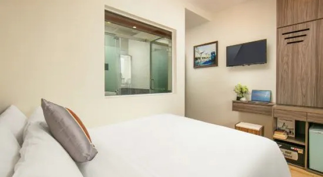 Полулюкс Tunger Premium Hotel & Travel