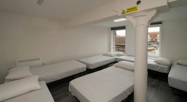 Harbourside Hostel Bristol, Rezervasyon Pansiyon / Hostel Merseyside ucuz oteller