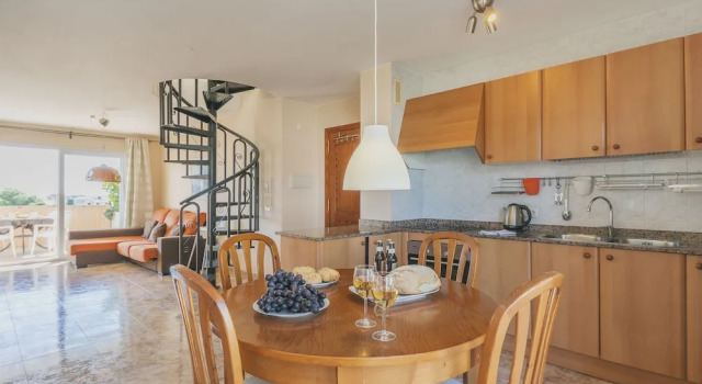 Tio Max Apartment V, Rezerwuj Apartament Hotele w Majorka z parkingiem, Parking