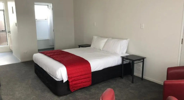 Ambassador Motor Inn, Rezerwuj Hotel Hotele w Auckland Region z parkingiem, Parking