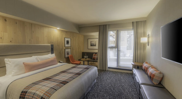 Двухместная студия Junior с балконом Peaks Hotel and Suites