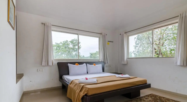 Cherilyn Monta Resort, Rezerwuj Ośrodek wypoczynkowy Hotele w Vatul z basenem, Basen