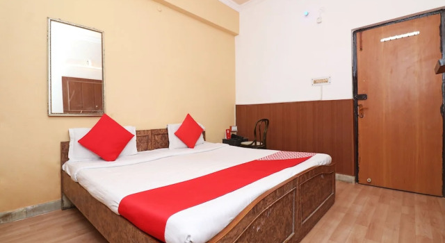 OYO 28631 Hotel Parbati International, Rezerwuj Hotel Asansol West Bengal