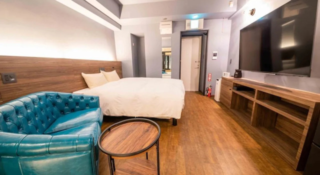 Hotel Brick, Забронировать Отель Наха Окинава, рядом с Здание администрации префектуры Окинавы