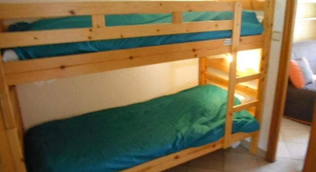 Gentian3 2 Rooms Cabin 6 People 3 Exposed South