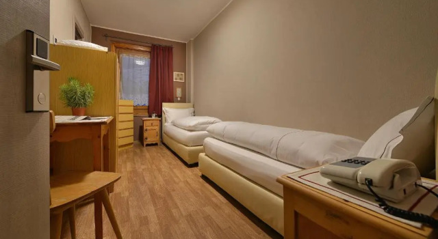 Economy Doppel Zimmer Hotel Bernina