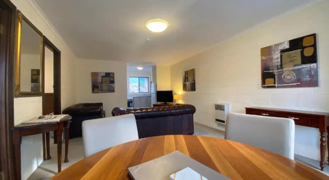 Четырёхместные апартаменты с 2 комнатами Grosvenor Court Apartments
