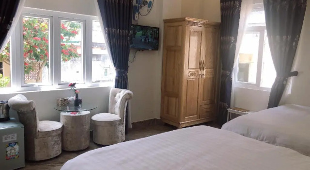 Четырёхместный номер Standard с видом на сад Villa - Hotel Nam Khang 2 Dalat