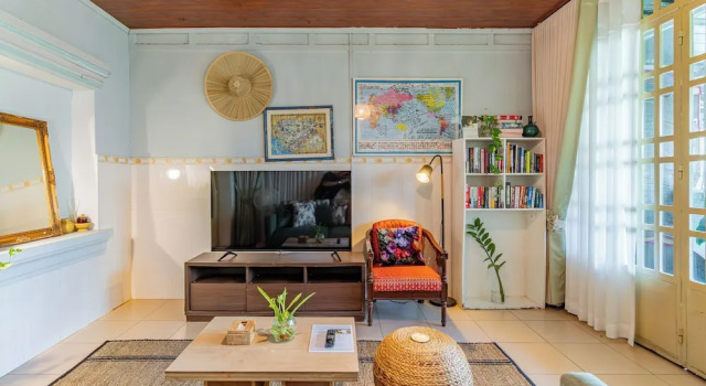 Cozy 1990s Khmer Style Flat in Heart of Tonle Bassac, Забронировать Апартаменты/квартира Апартаменты Муниципалитета Пномпеня, рядом с Samdech Hun Sen Park, Апартаменты/квартира