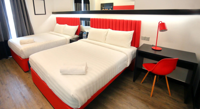 Четырёхместный номер Standard Lazdana Hotel Kuala Lumpur