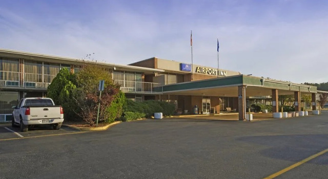 Americas Best Value Inn - Richmond Airport/Sandston, Varaa Hotelli Hotellit Minnesota pysäköinnillä, Pysäköinti