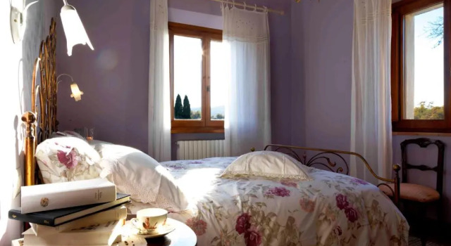Podere Terreno alla via della volpaia, Buchen Sie Hotel Hotels in Chianti mit Parkplatz, Parkplätze