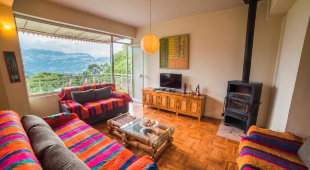 Апартаменты Bamboo Retreat Hotel