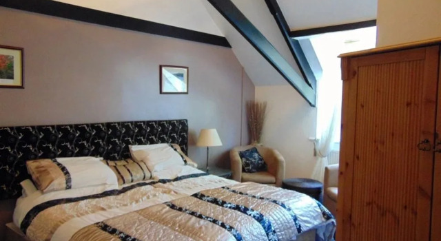 Racehorse Inn, Varaa Hotelli Hotellit Cornwall pysäköinnillä, Pysäköinti