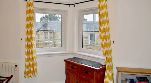 Edinburgh Apartment With Pool and Rooftop Views, Забронировать Апартаменты/квартира Отели Эдинбурга с бассейном, рядом с St George's West Church, Бассейн
