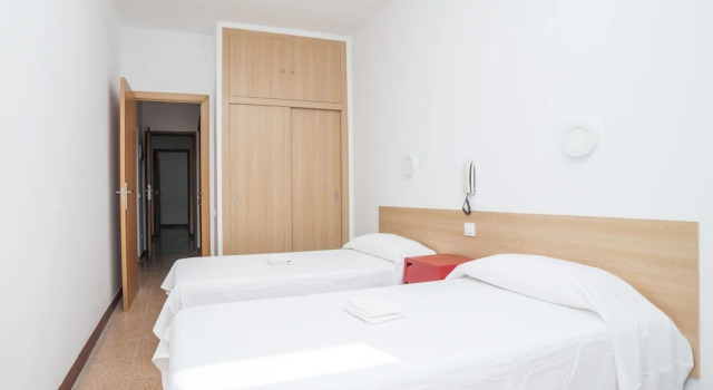 Lightbooking - Rosamar 303, Забронировать Отель Отели Лас-Пальмас-де-Гран-Канария с парковкой, рядом с Музей науки и техники, Парковка
