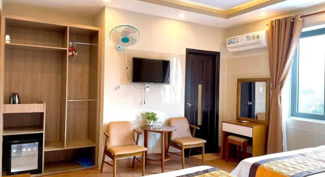 Hotel Minh Thắng 2, Prenota Hotel Hotel economici a Con Dao