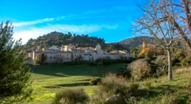 Gîte d'étape de Vitrolles en Luberon, Rezerwuj Hotel Vitrolles-en-Luberon Marsylia
