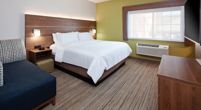 Люкс Holiday Inn Express & Suites - Tulare by IHG